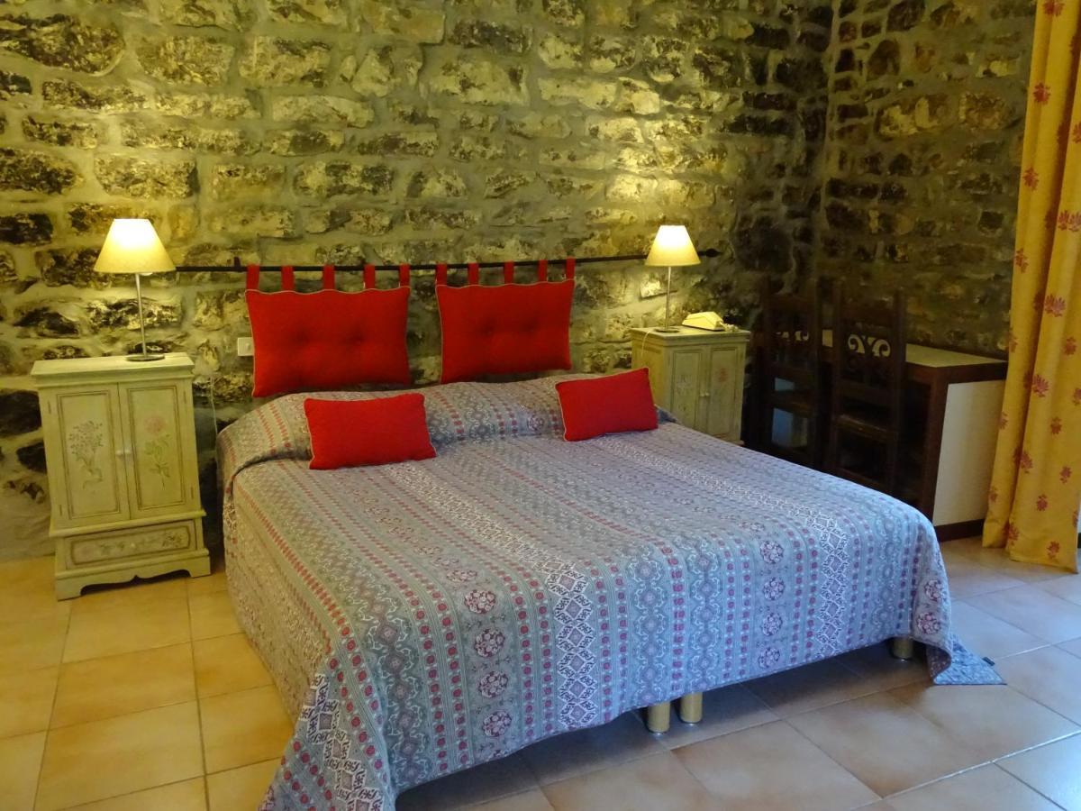 Hotel Mas De L'Espaire Ле Ванс Екстериор снимка