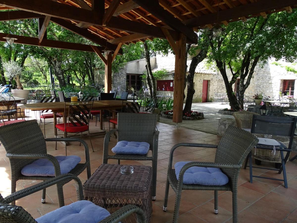 Hotel Mas De L'Espaire Ле Ванс Екстериор снимка