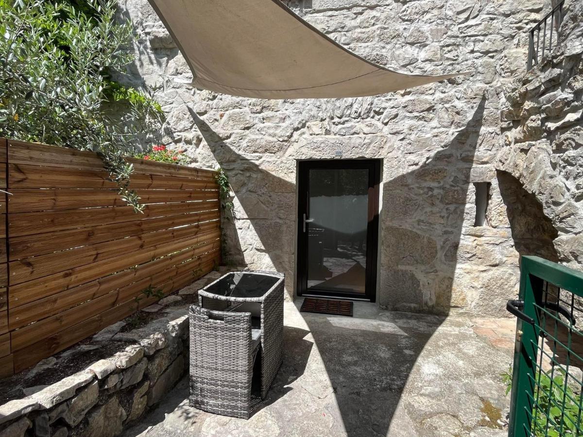 Hotel Mas De L'Espaire Ле Ванс Екстериор снимка