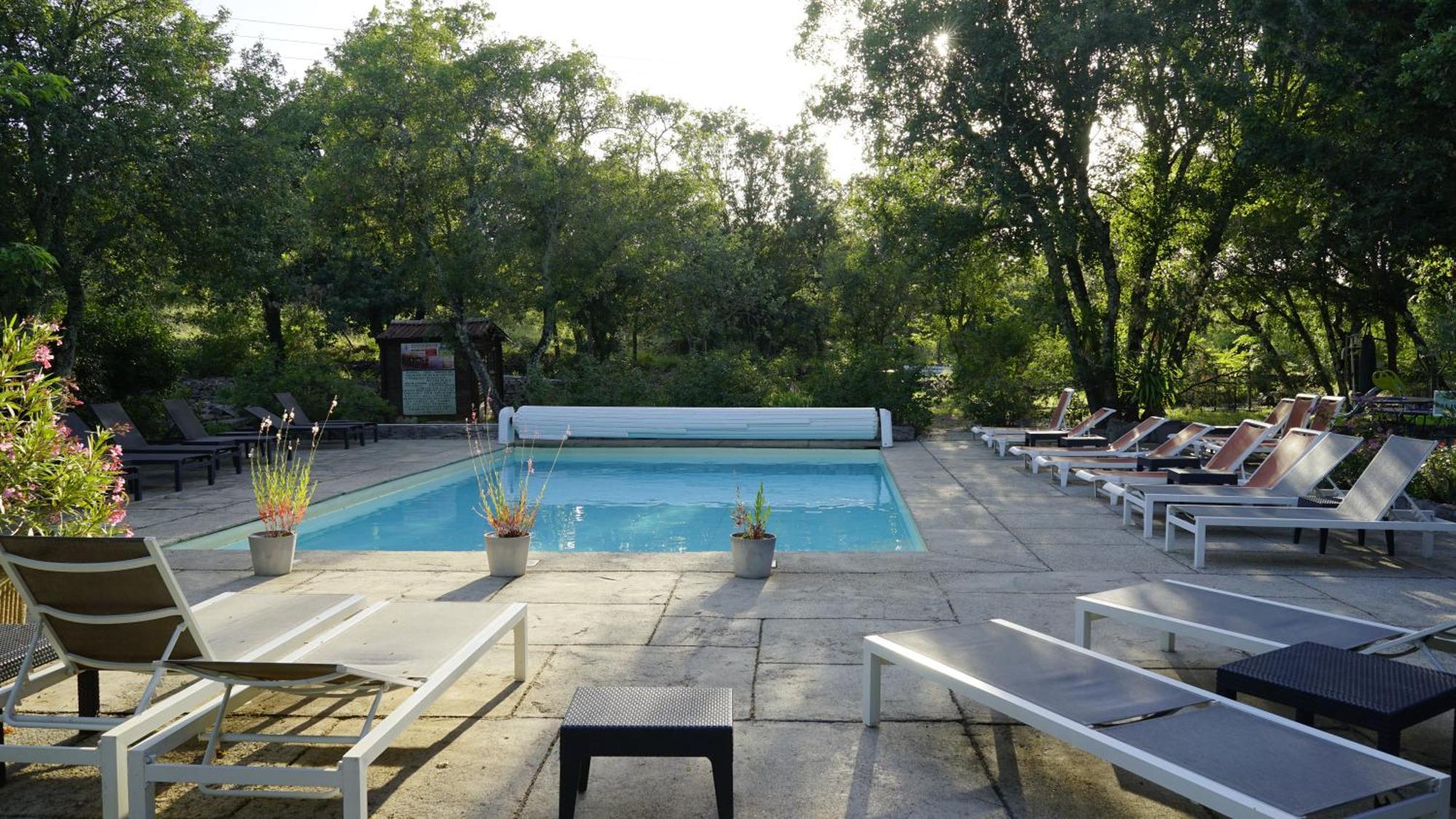 Hotel Mas De L'Espaire Ле Ванс Екстериор снимка