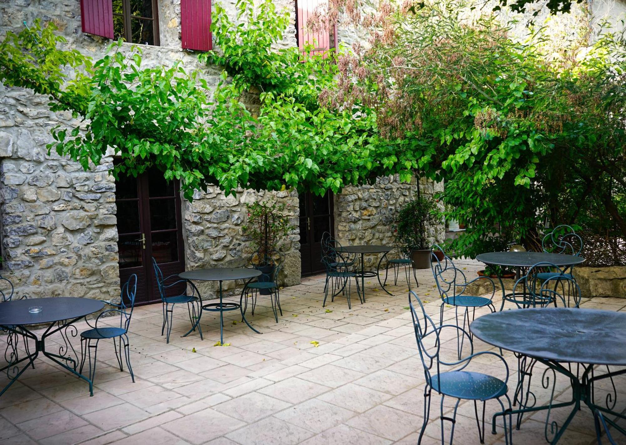 Hotel Mas De L'Espaire Ле Ванс Екстериор снимка
